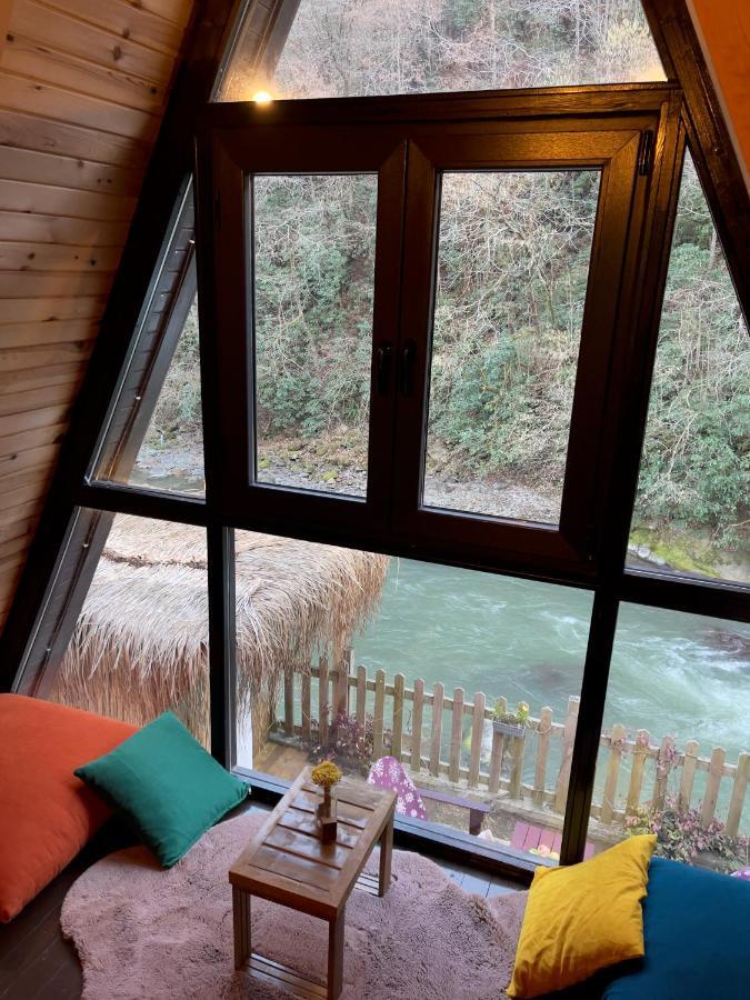 Dream River Exclusive Bungalow Різе Екстер'єр фото